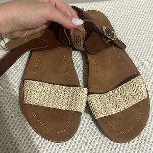 Soda Sandals